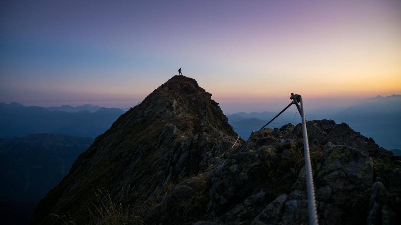 Enzianhuette Berggasthaus Sankt Leonhard in Passeier Buitenkant foto